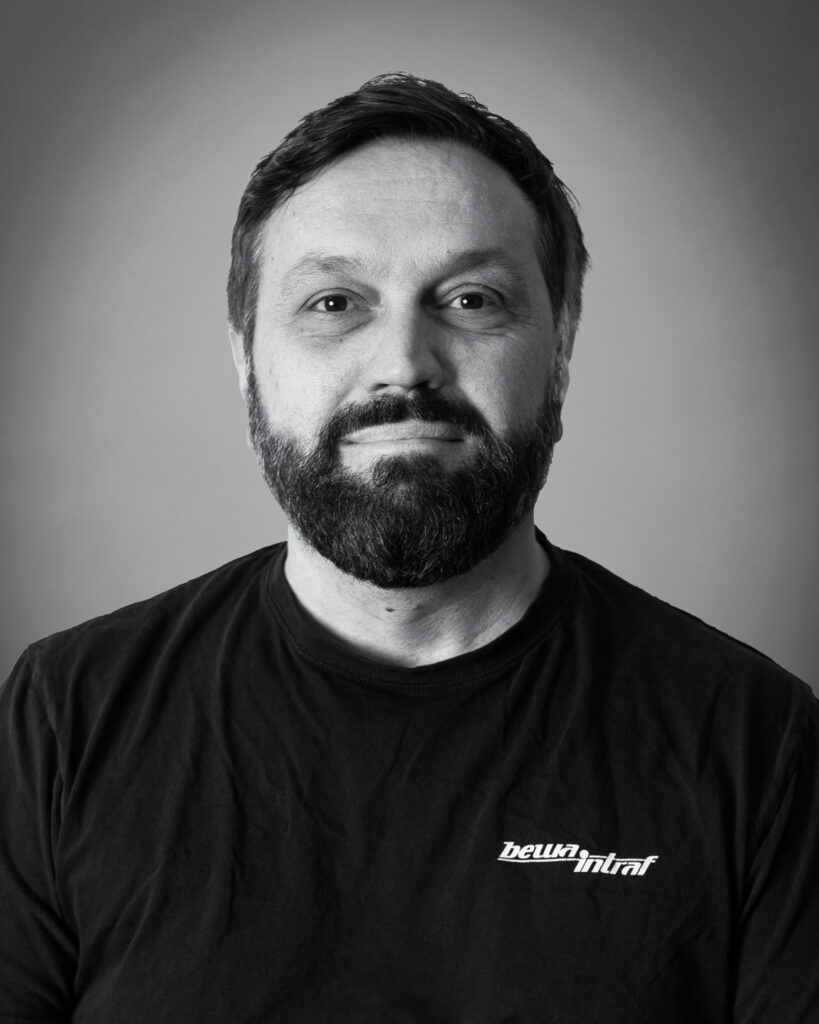 Abbe Jashari​ Bewa Intraf